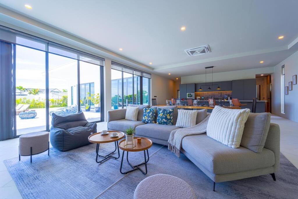 Luxury Large 3 Bedroom Pool Villa! - Kh-c5 Hua Hin