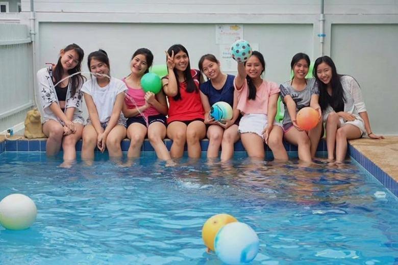 Happy Pool Villa *