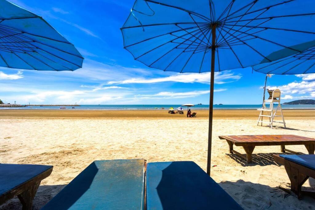 Beachfront 2 Bed With Seaview! - Bw2