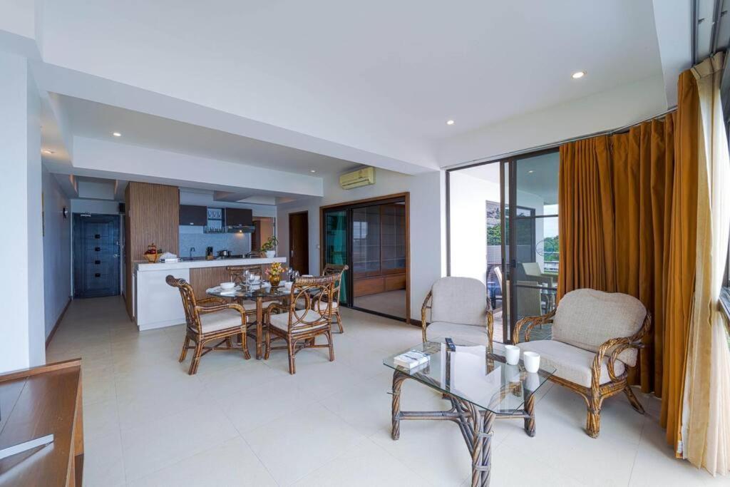 Apartment Beachfront 2 Bed With Seaview! - Bw2 *