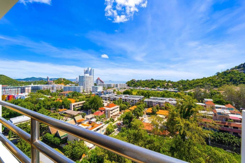 Apartment Beachfront 2 Bed With Seaview! - Bw2