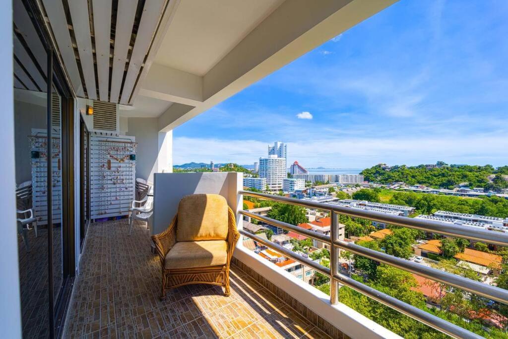 Beachfront 2 Bed With Seaview! - Bw2 Apartment *