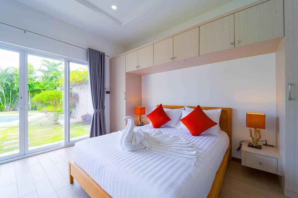 4 Bedroom Private Pool - Mr51 Villa