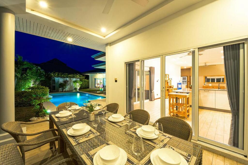 4 Bedroom Private Pool - Mr51 *