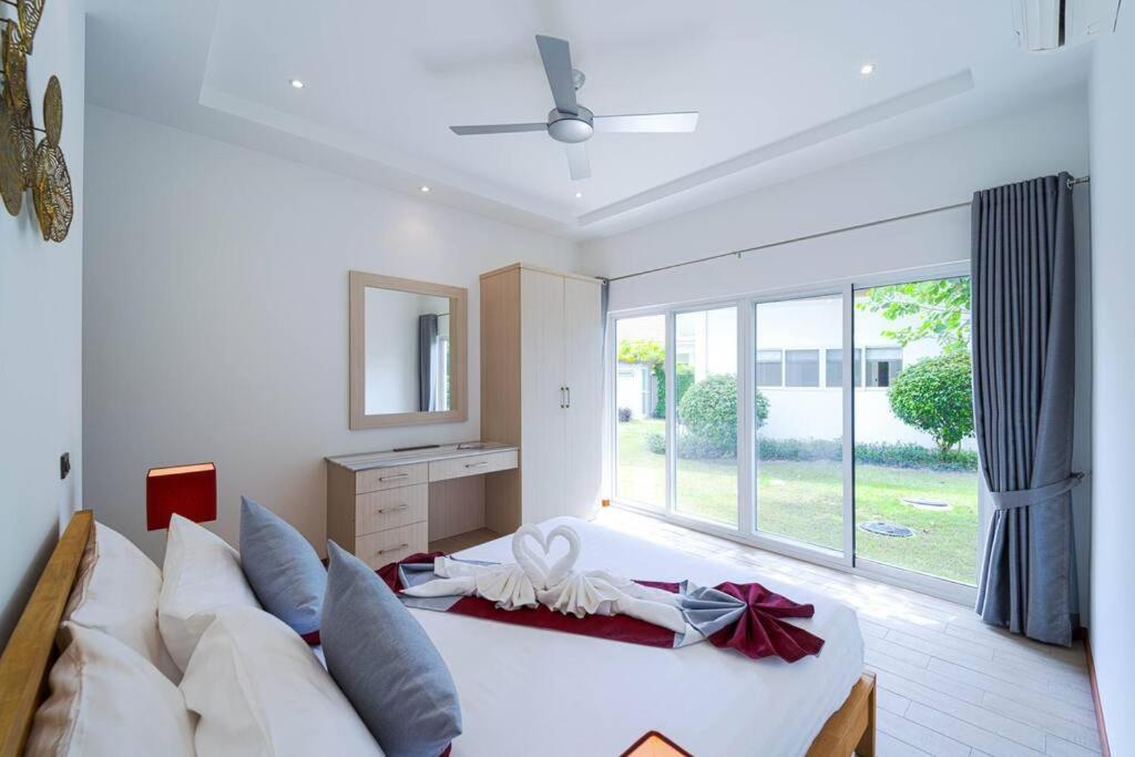 4 Bedroom Private Pool - Mr51 Villa *