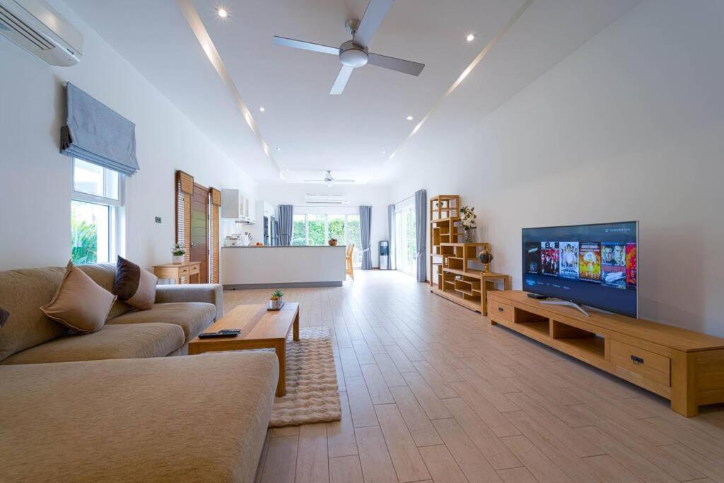 4 Bedroom Private Pool - Mr51 Hua Hin