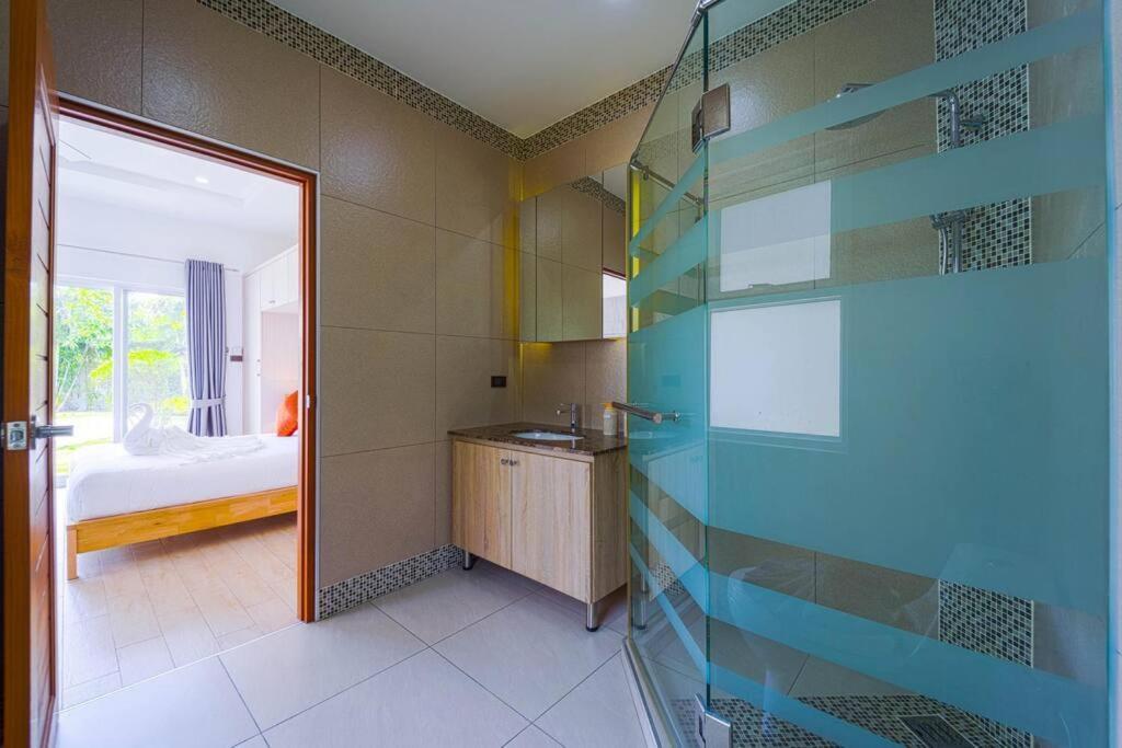 4 Bedroom Private Pool - Mr51 *