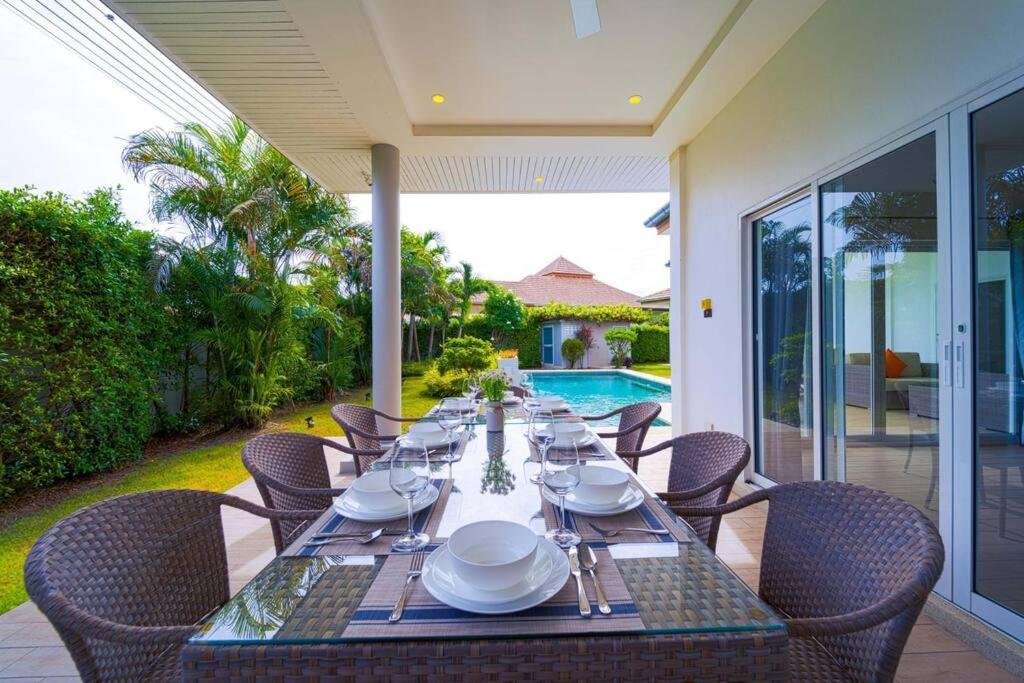 4 Bedroom Private Pool - Mr51