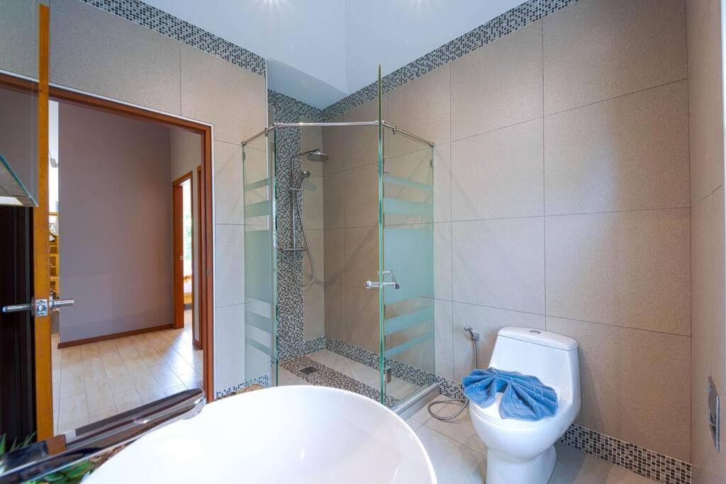 4 Bedroom Private Pool - Mr51 * Hua Hin