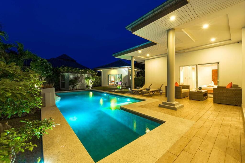 Villa 4 Bedroom Private Pool - Mr51 *