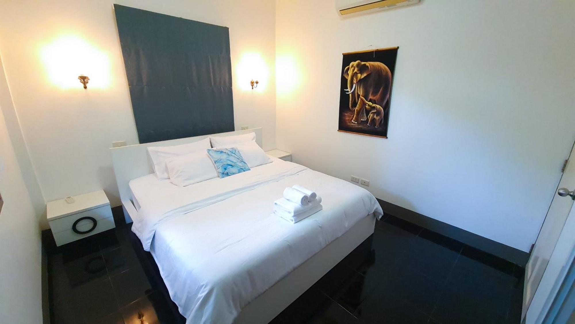 Holiday park Family And Friends Garden House Huahin 94