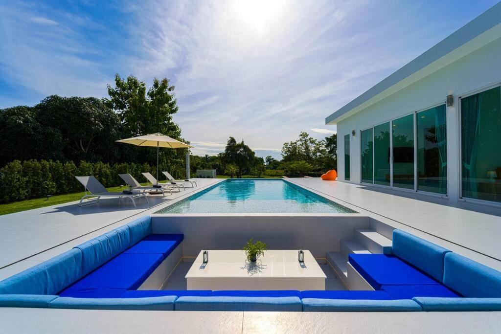 Ferienhaus Luxury 4 Bed Pool Palm Hills Golf Club - Ph4a *