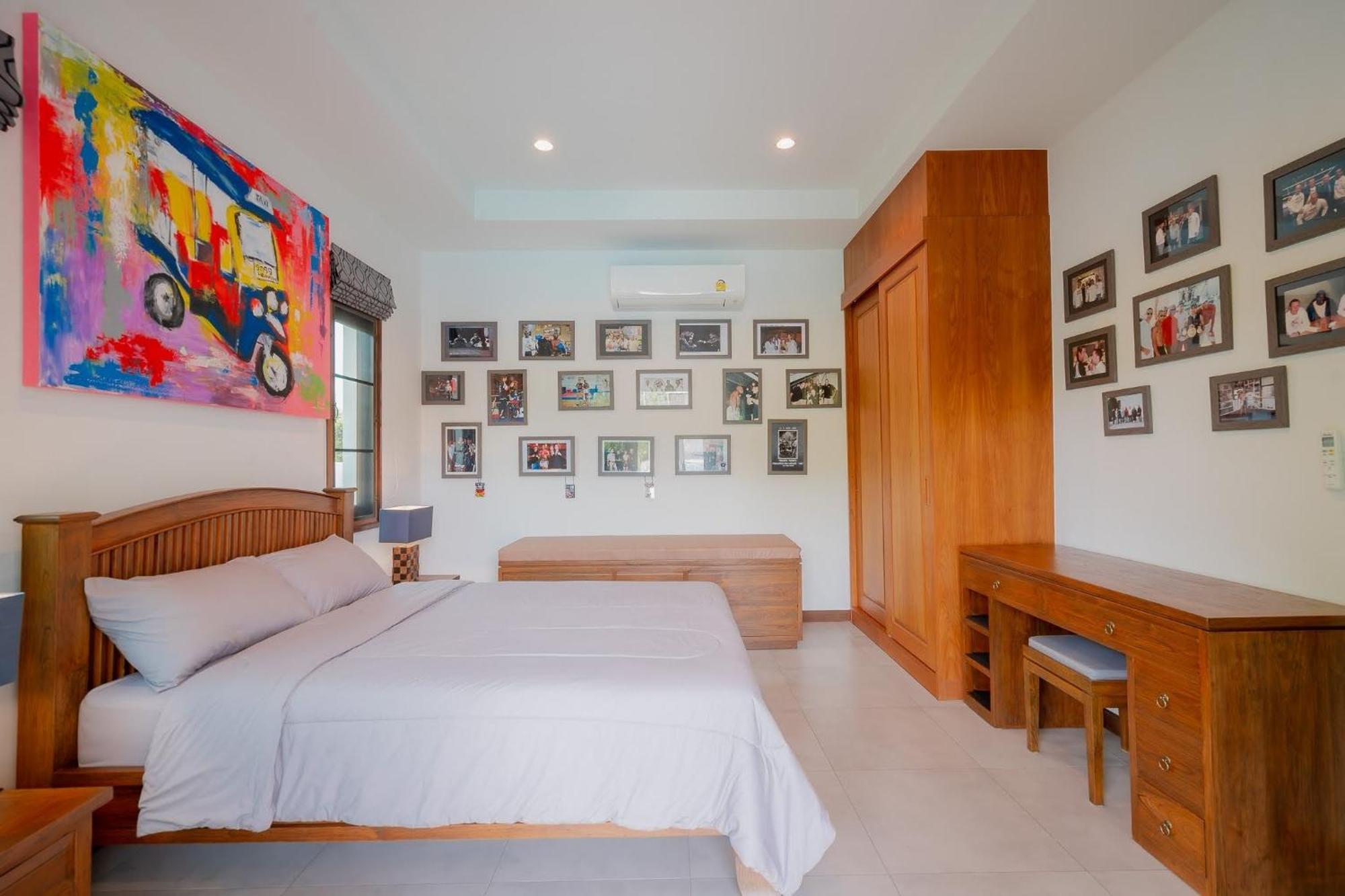 La Georges Hua Hin