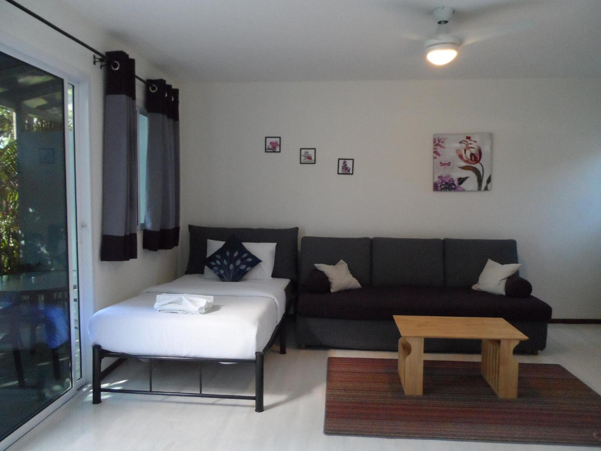 Hotel Baan Sabaaidee - Adult Friendly HHQ