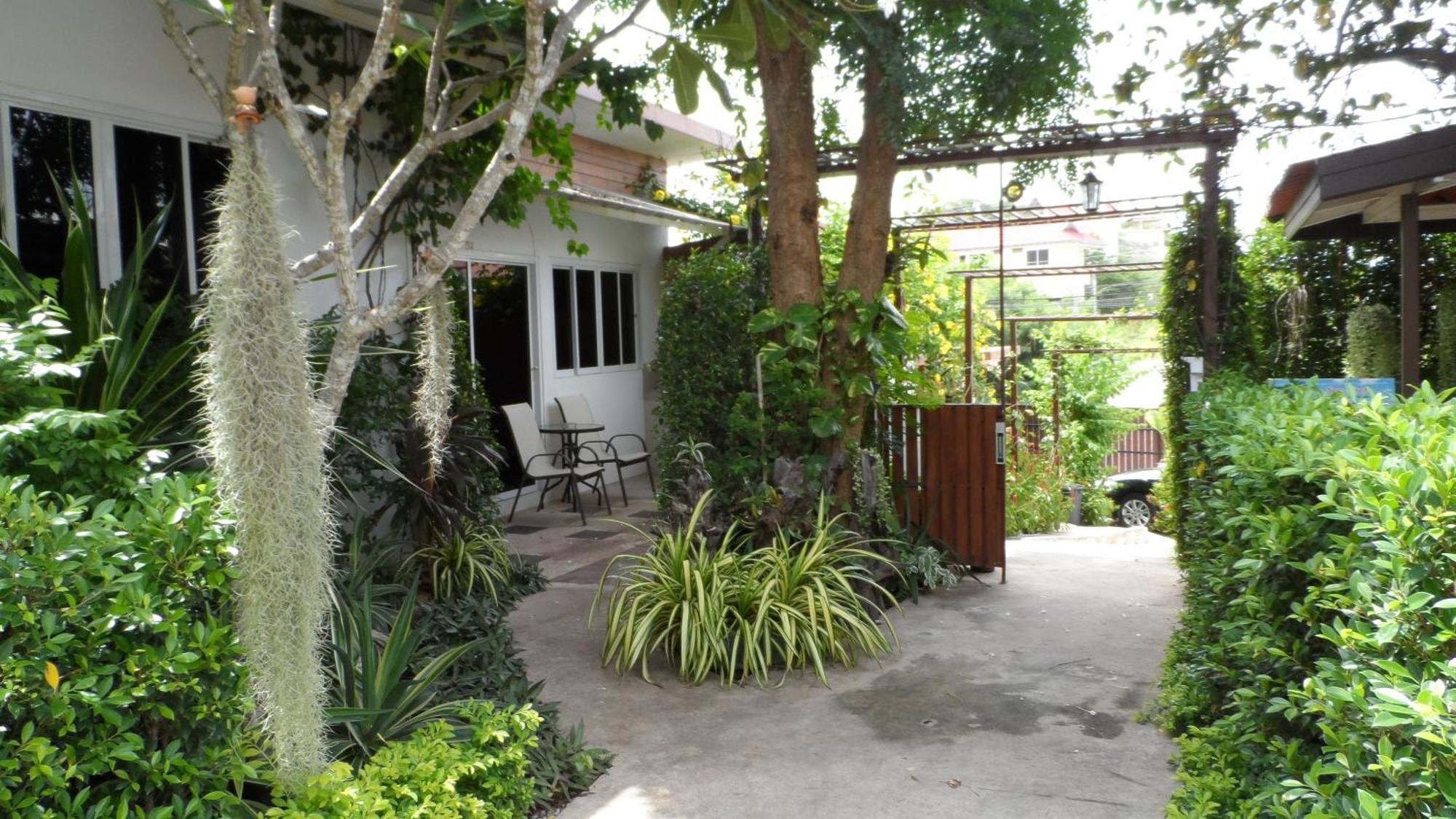 Baan Sabaaidee - Adult Friendly Hotel 3*