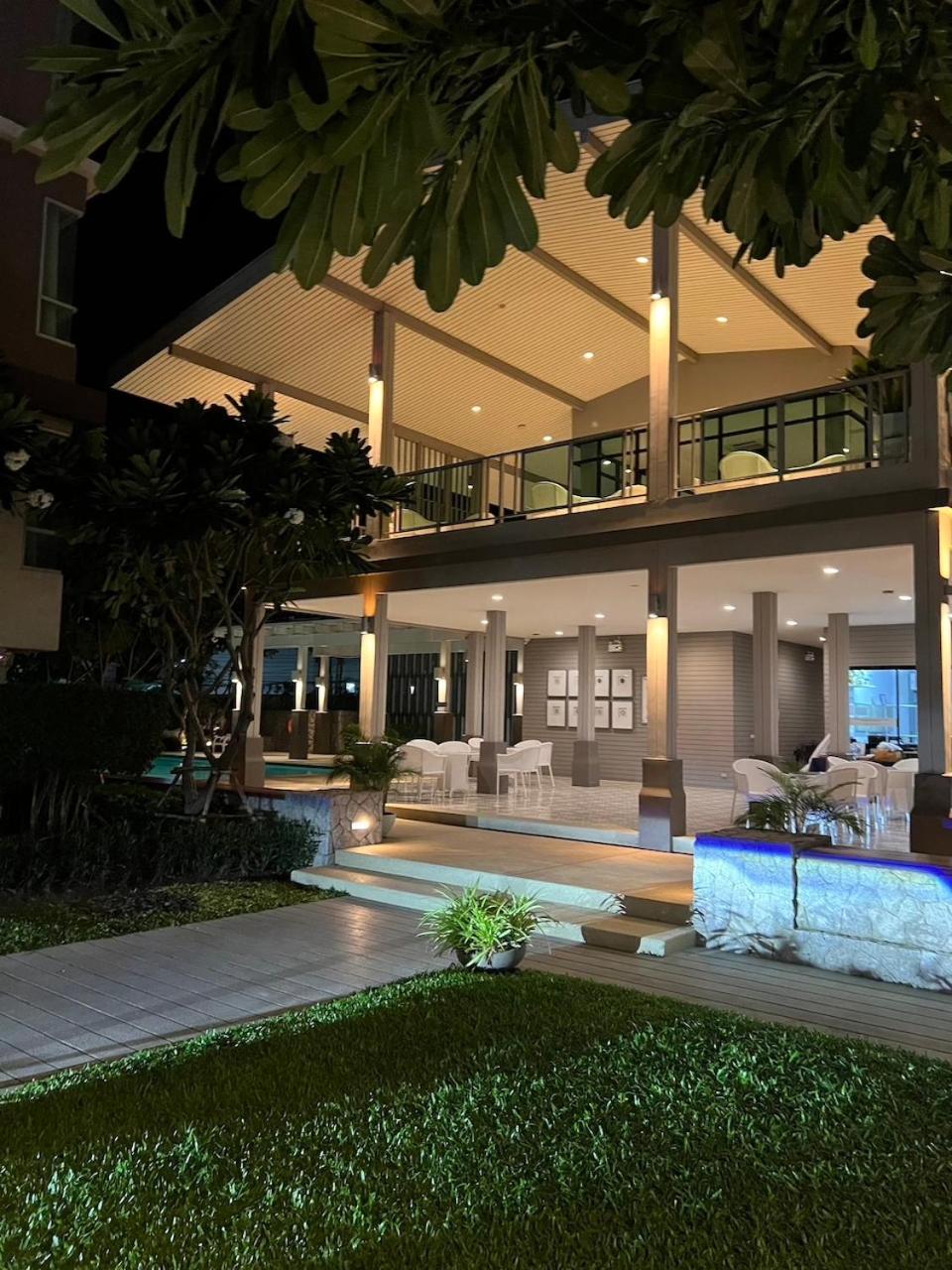 Baan Peang Ploen Takiab By Cloud9stays Apartment