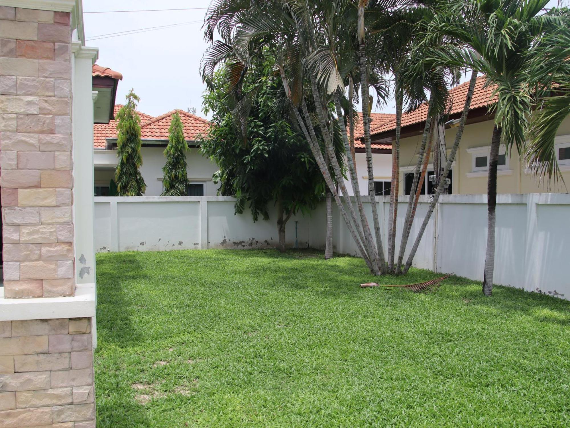 Beautiful 2 Bedroom With A Dedicated Office Villa