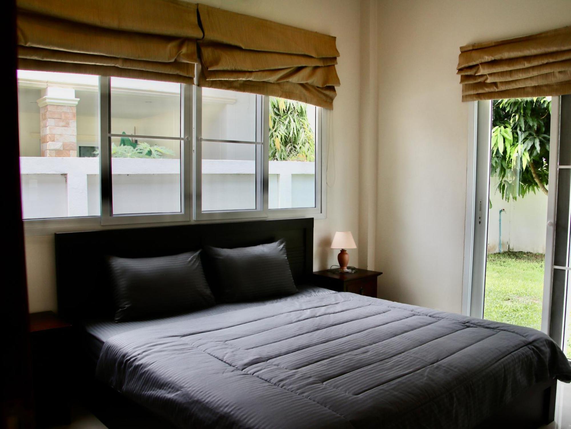 Beautiful 2 Bedroom With A Dedicated Office Villa Hua Hin