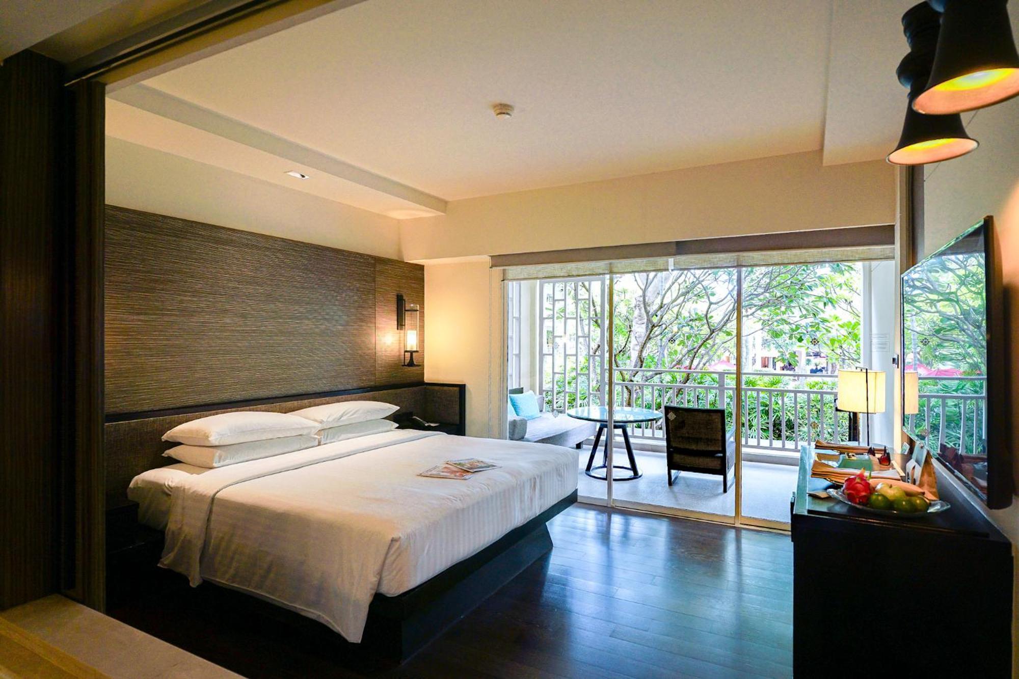 Hyatt Regency Hotel 5*