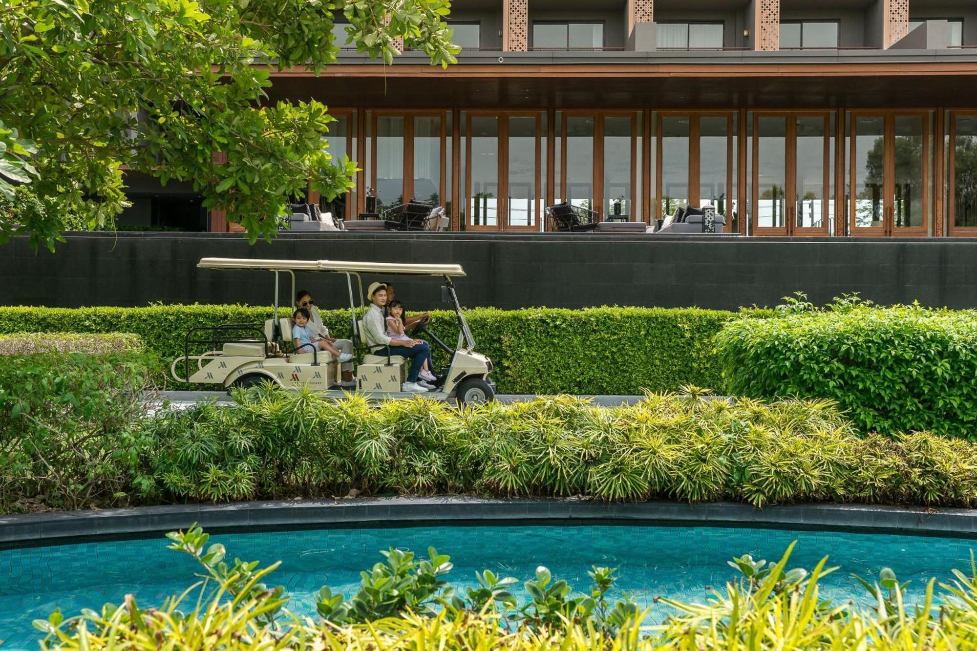 Marriott And 5* Hua Hin