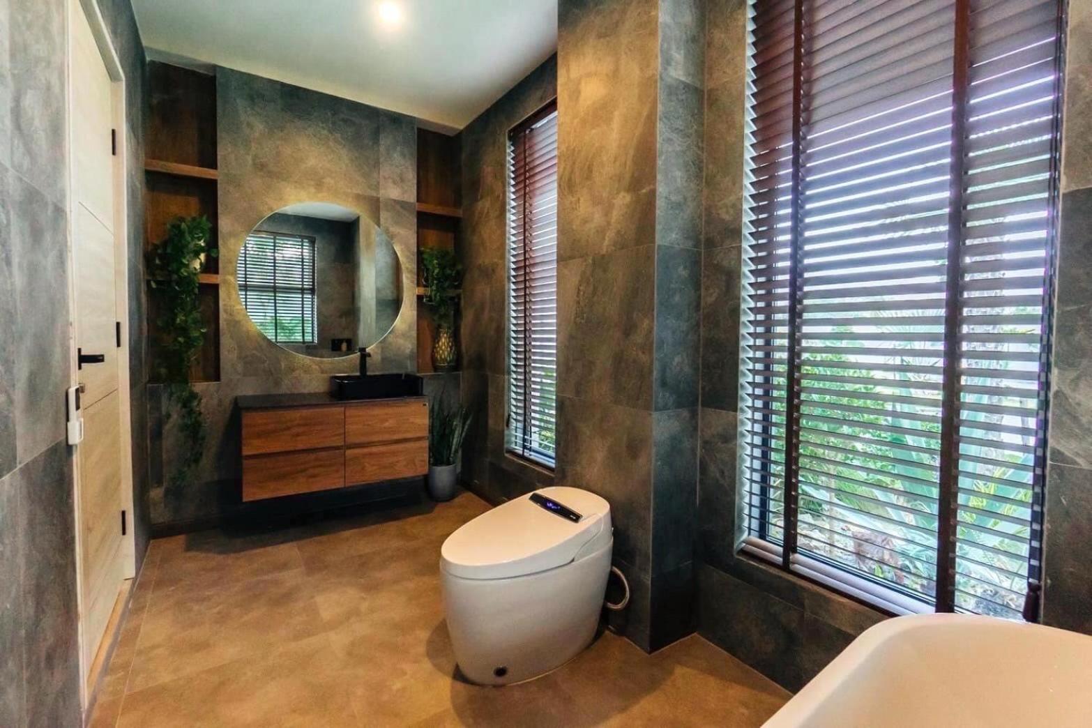 5-bedroom Luxurious 5-star With Private Pool Villa *