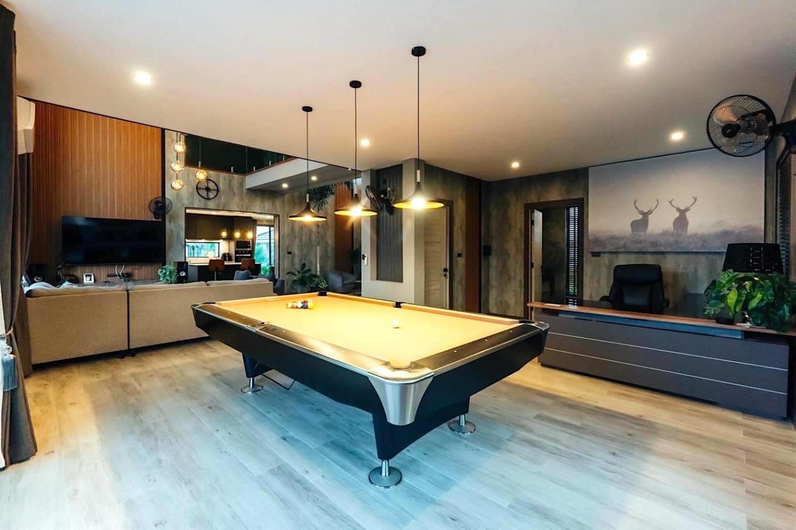 Villa 5-bedroom Luxurious 5-star With Private Pool Hua Hin