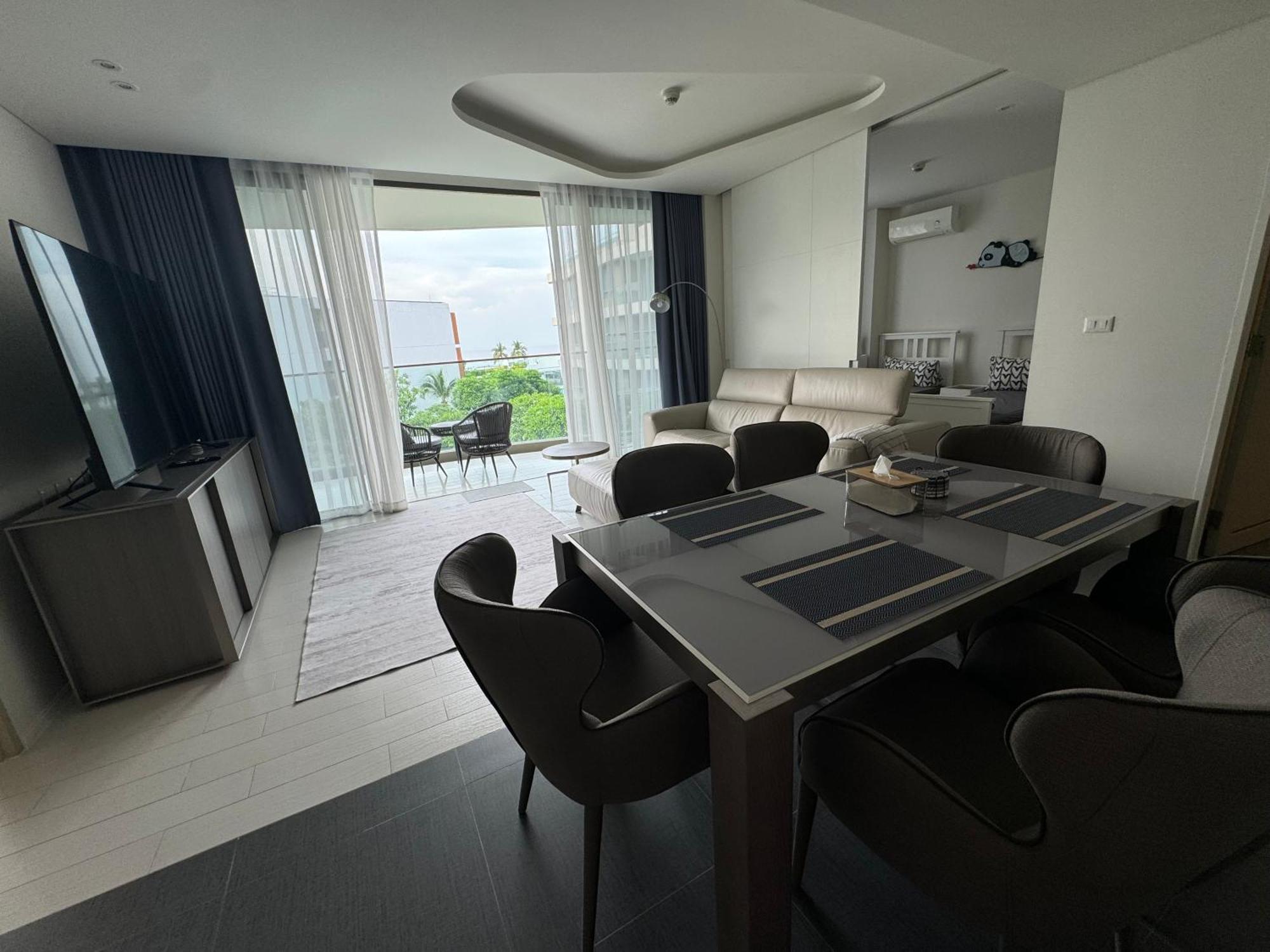 3 Bedrooms 5 Stars With Sea View In Veranda