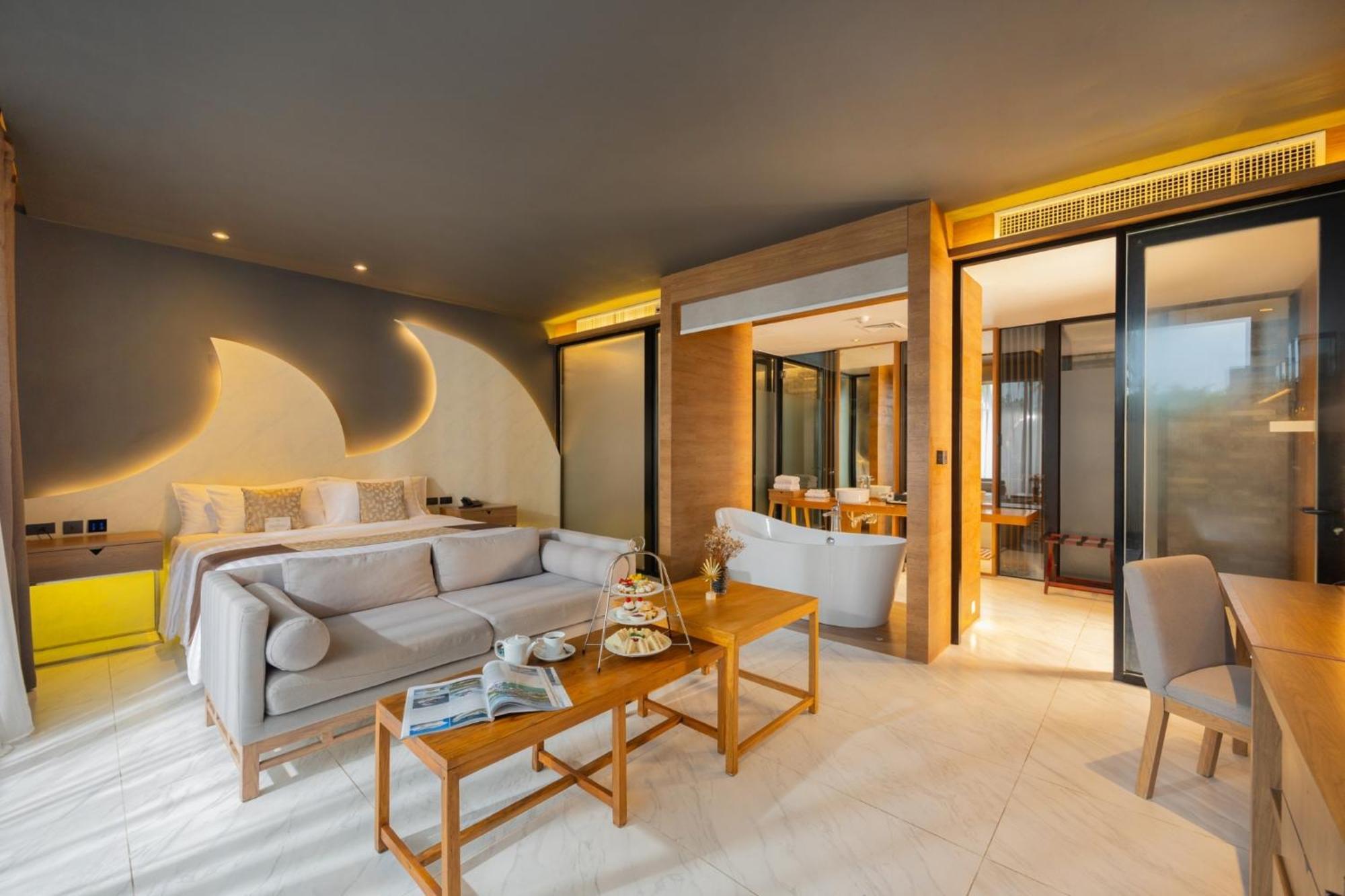Resort The Yana HHQ