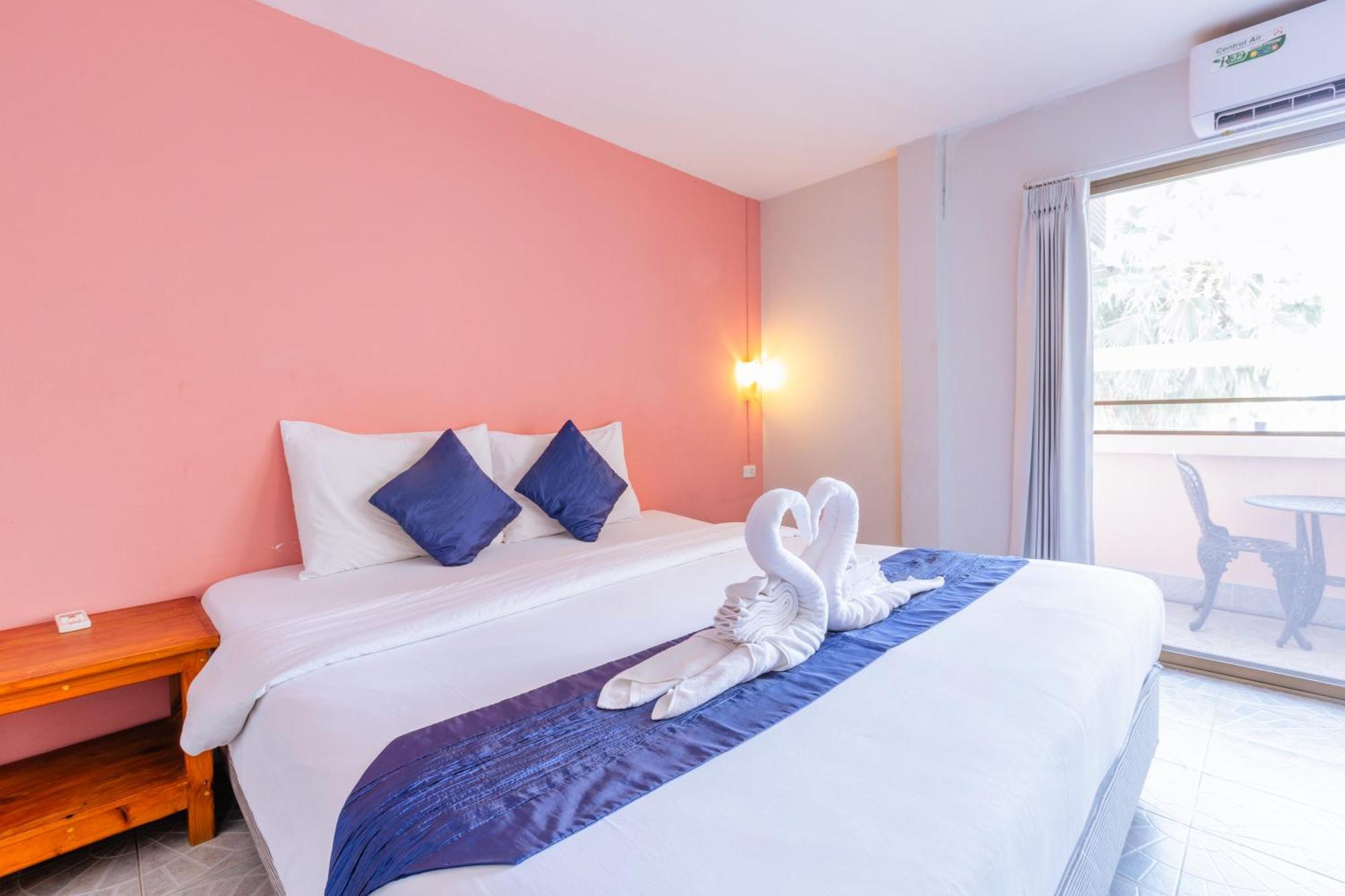 Star Hotel 2*