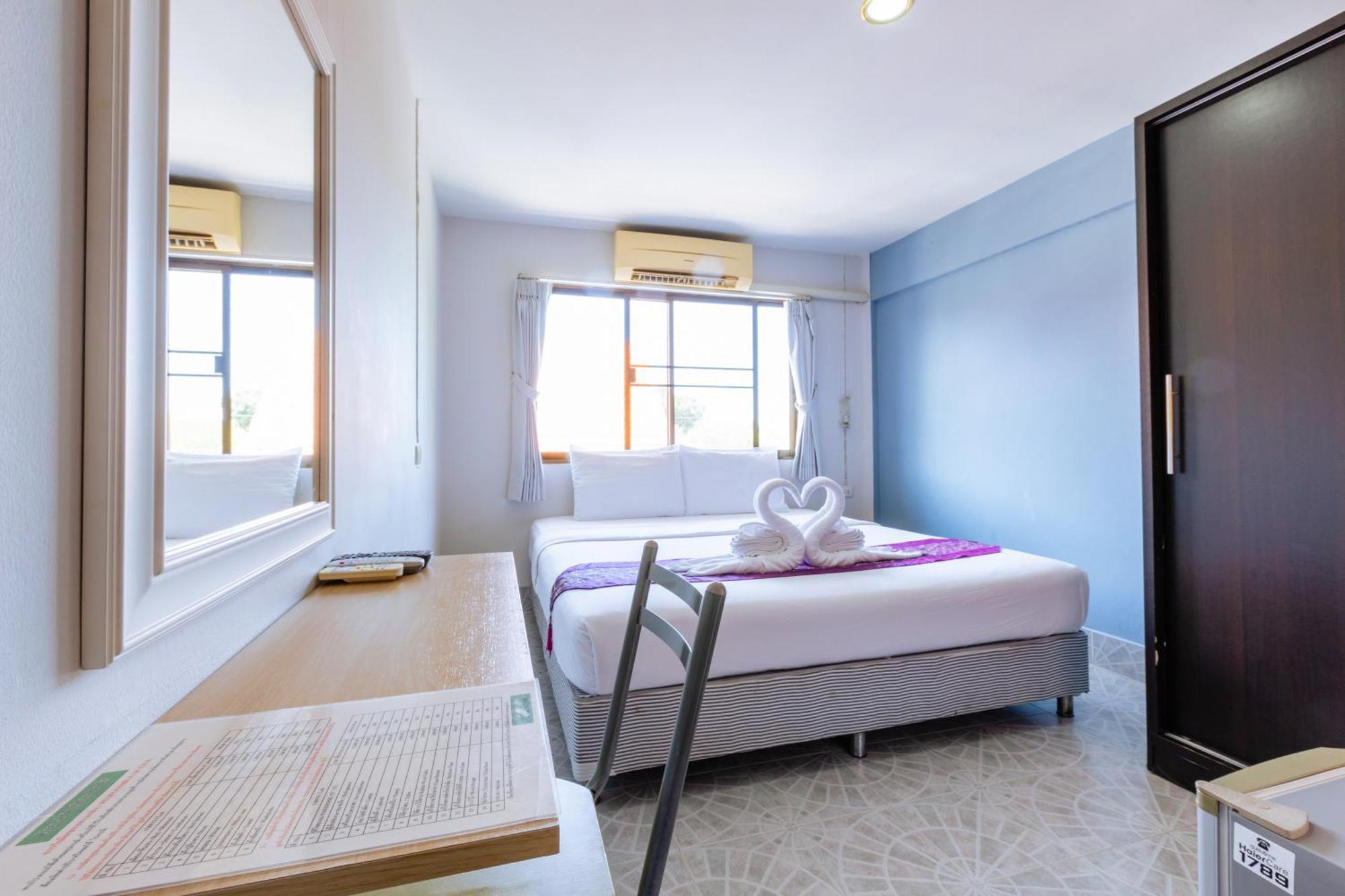 Hotel Star 2*