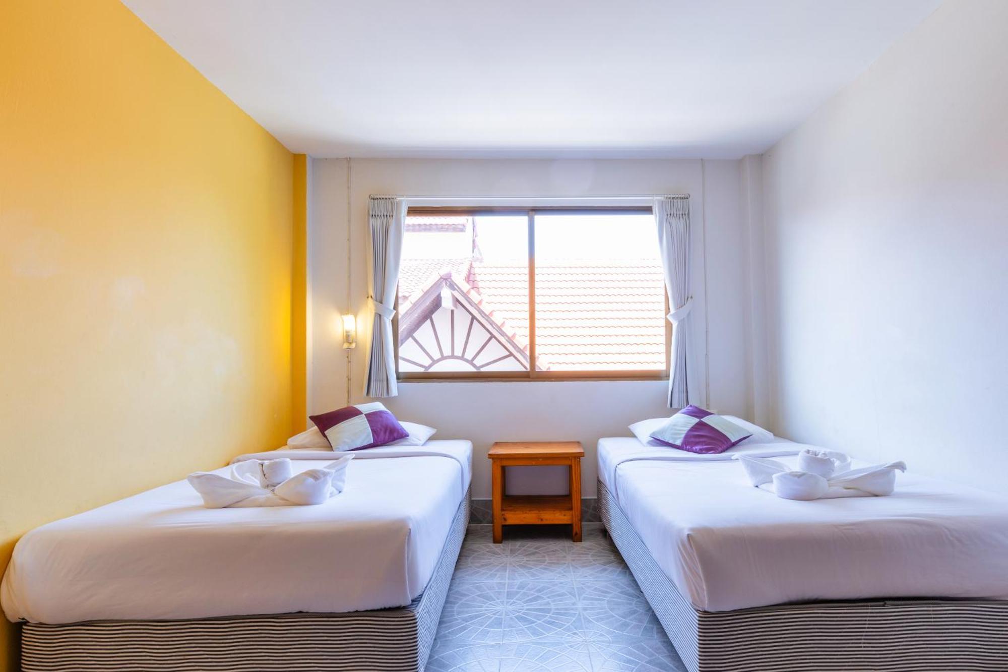 Hotel Star 2*