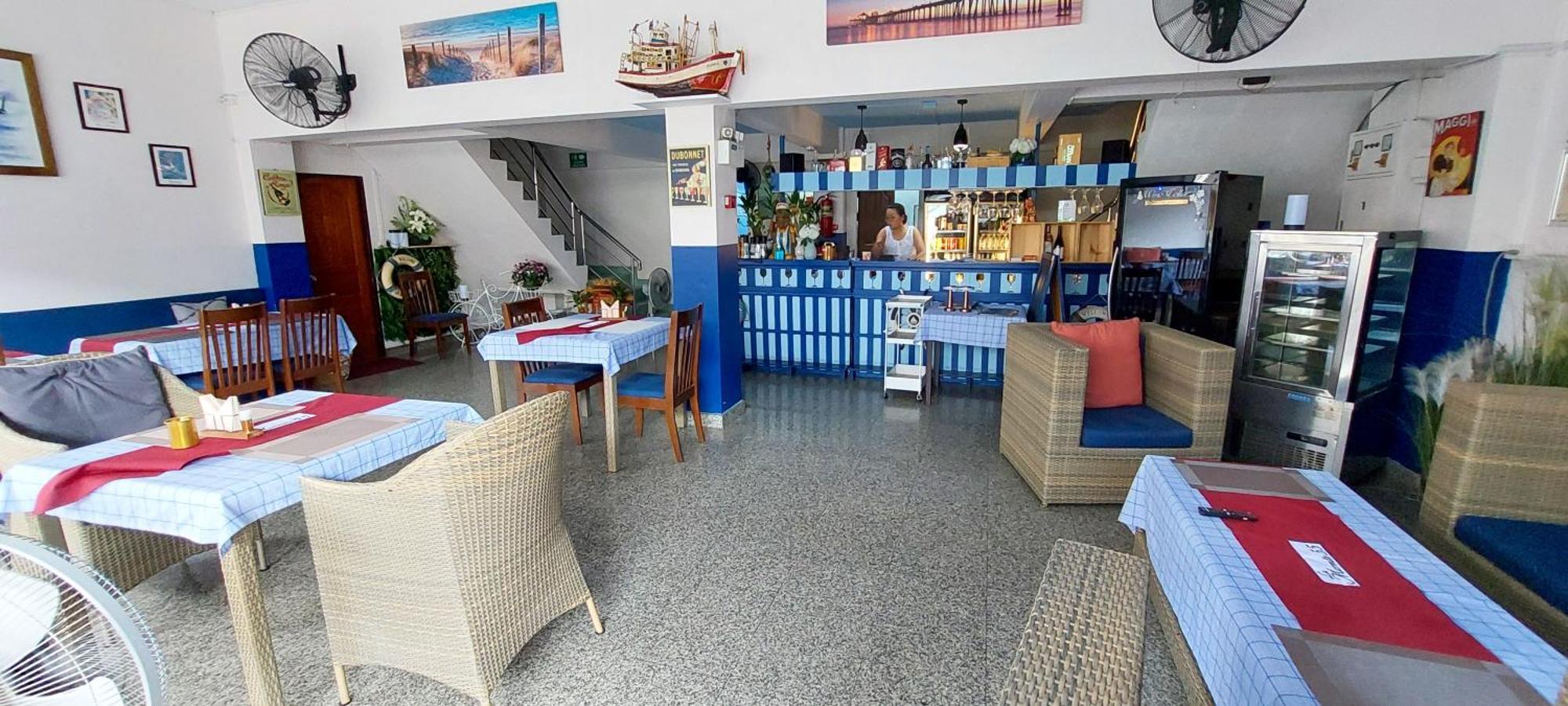 La Marmite 55 Hotel 2*
