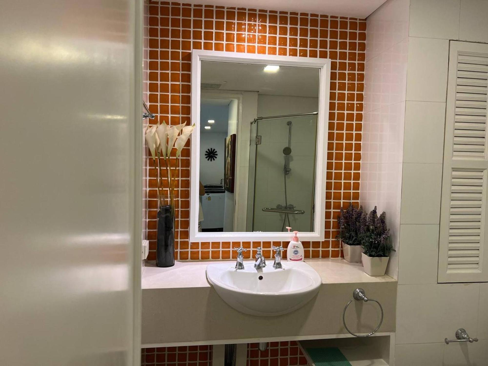 One Bedroom At Main Downtown With 5 Mins Walk To * Hua Hin