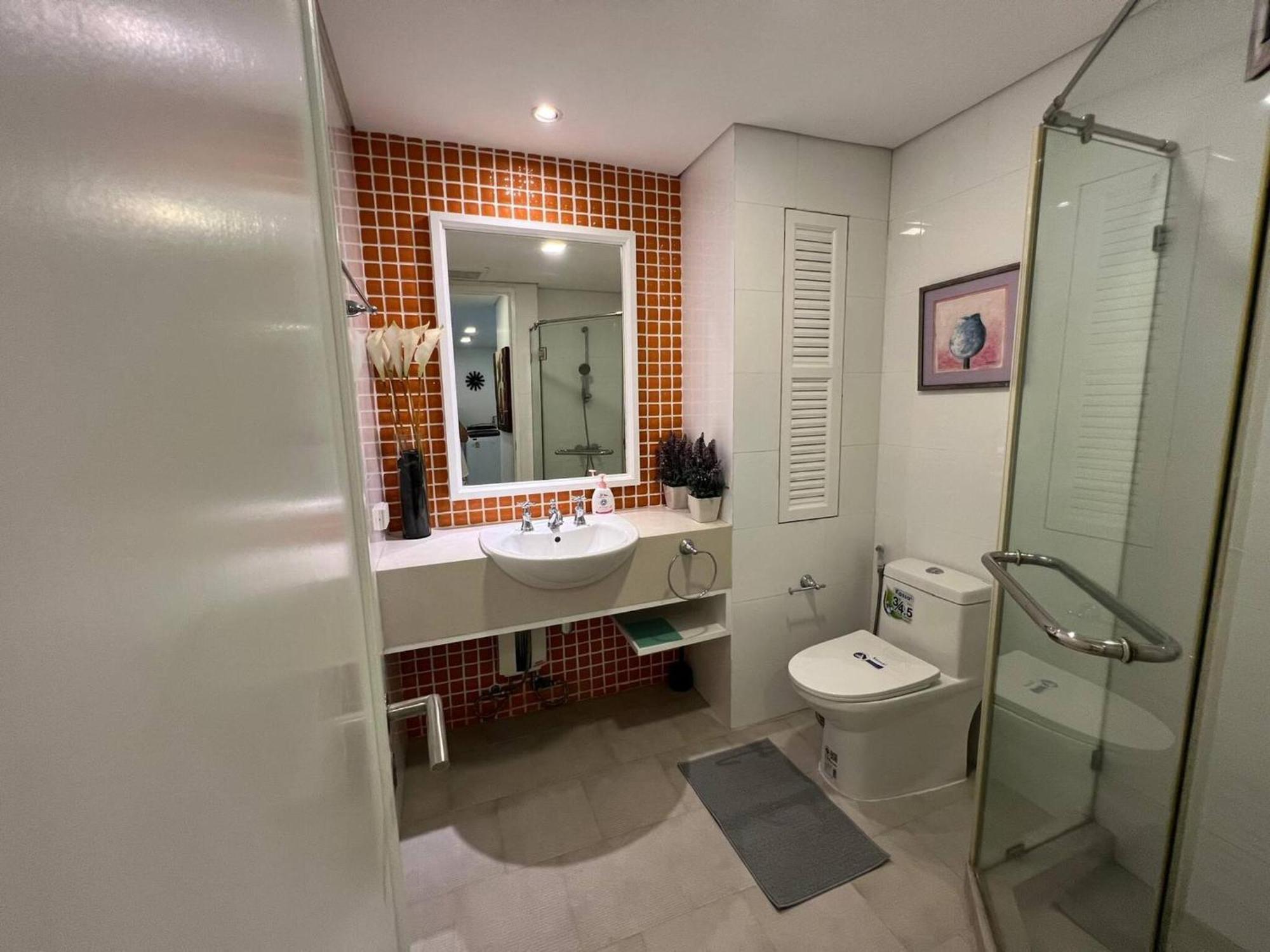 One Bedroom At Main Downtown With 5 Mins Walk To Hua Hin