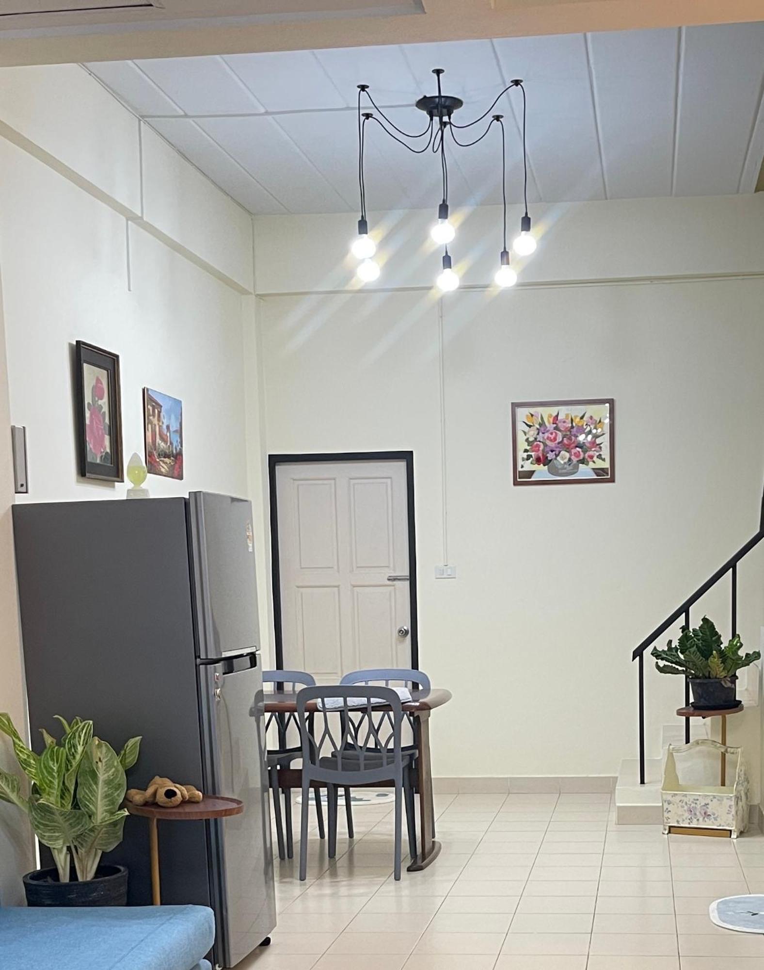Malee House 1 Nhà khách Hua Hin