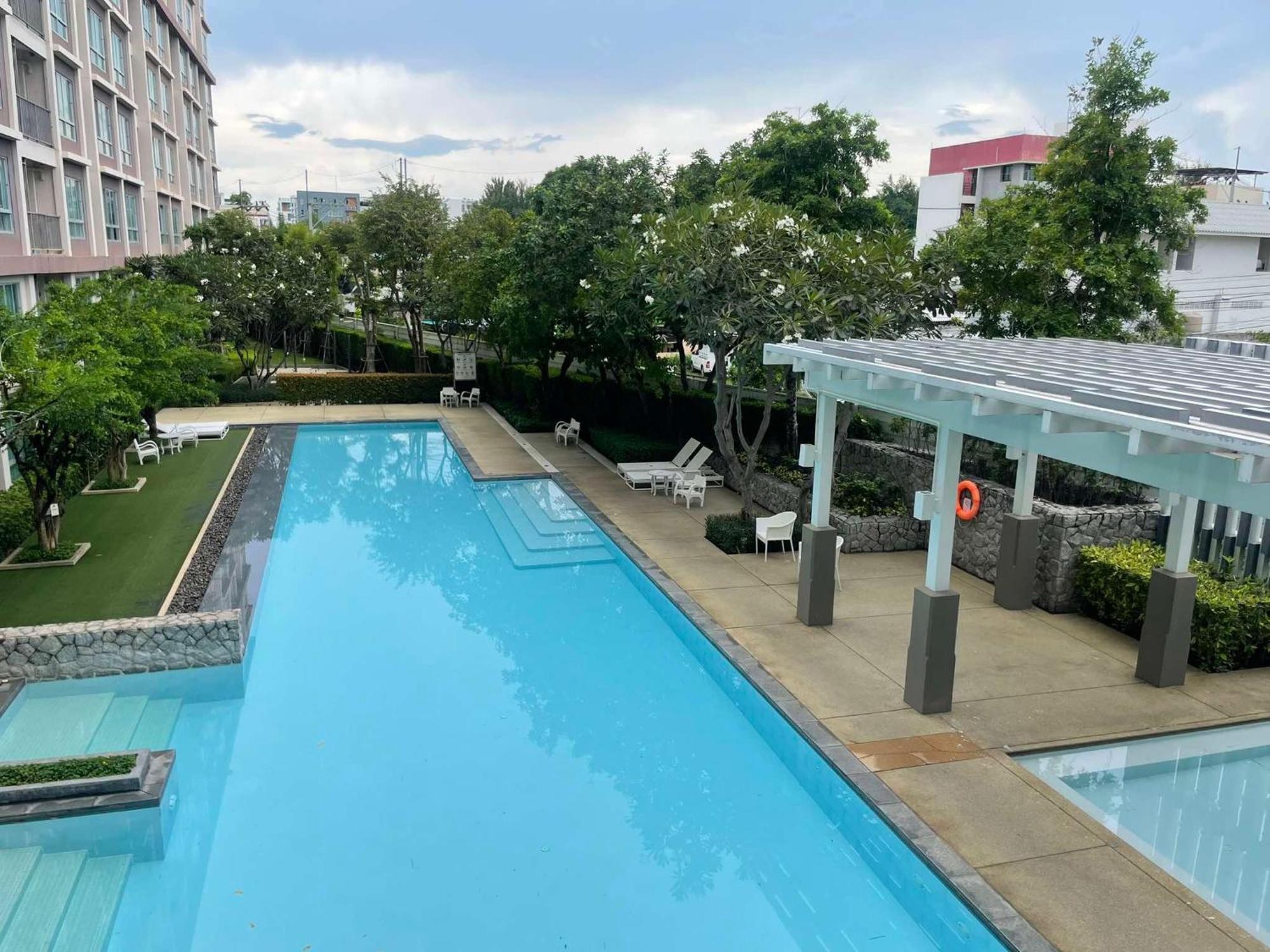 Tranquil Getaway In Hua Hin