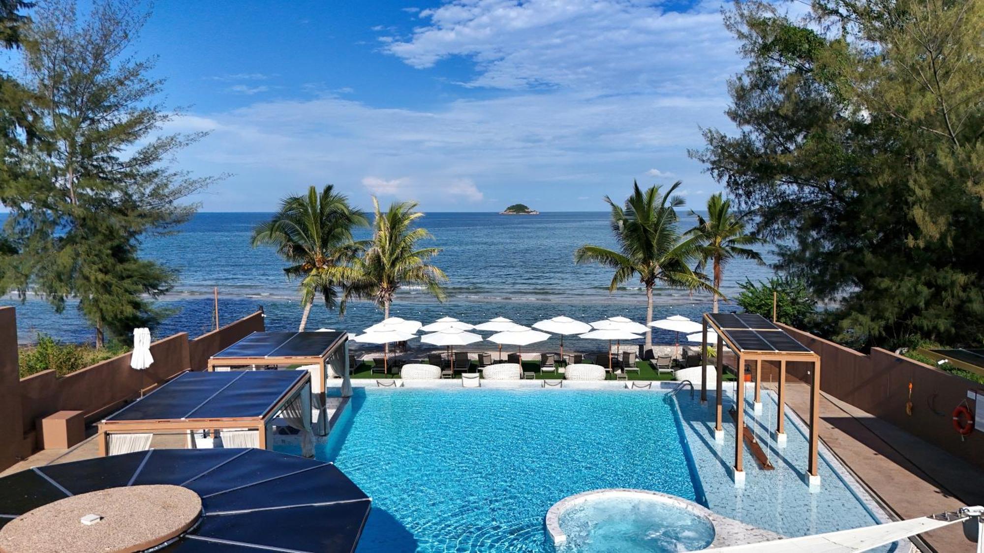 Western Carapace Hotel Hua Hin