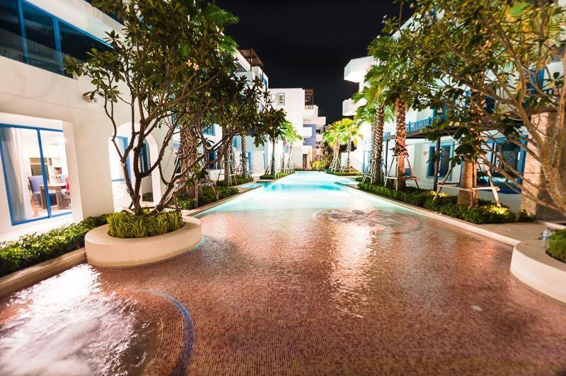 The Crest Santora - Family - Pool Access - Monthly Rent Only Apartment