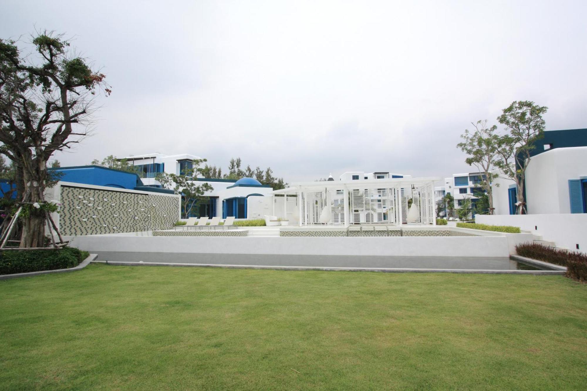 Apartment The Crest Santora - Family - Pool Access - Monthly Rent Only Hua Hin
