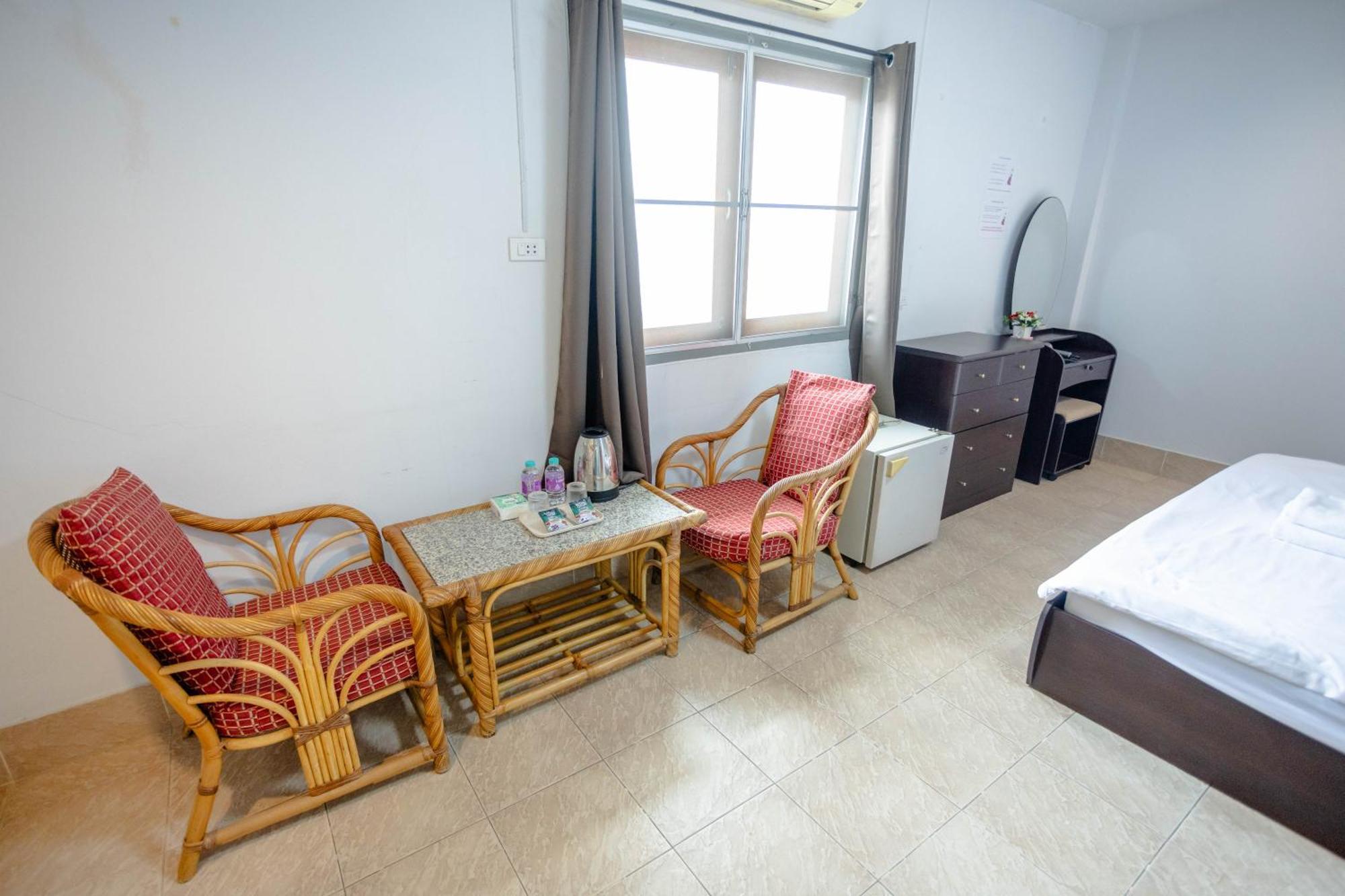 Apartment Mitr