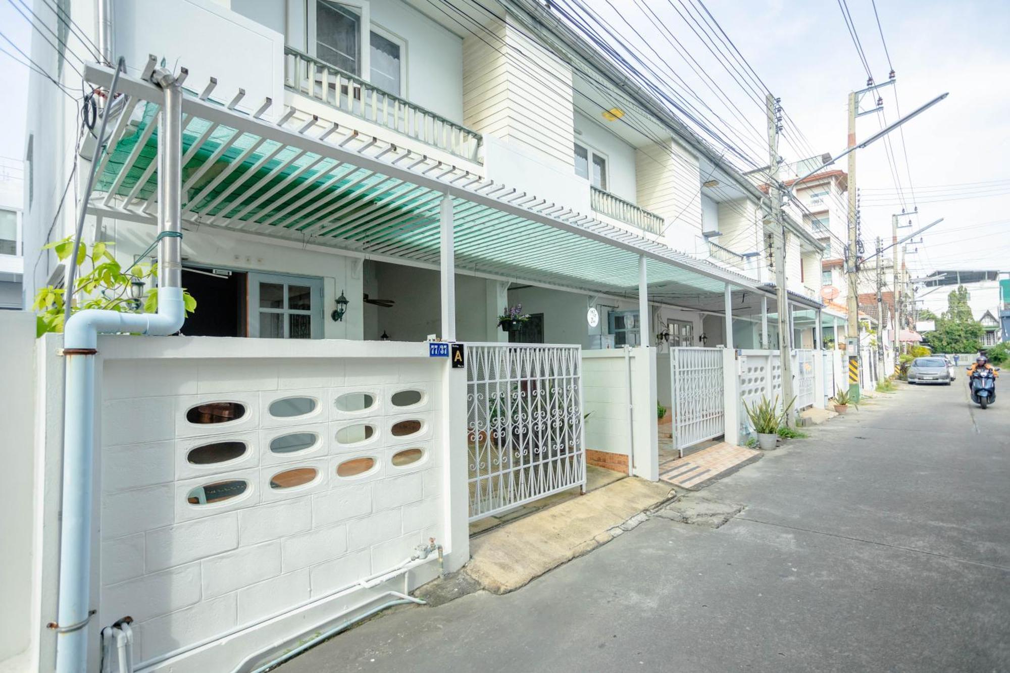 Apartment Mitr