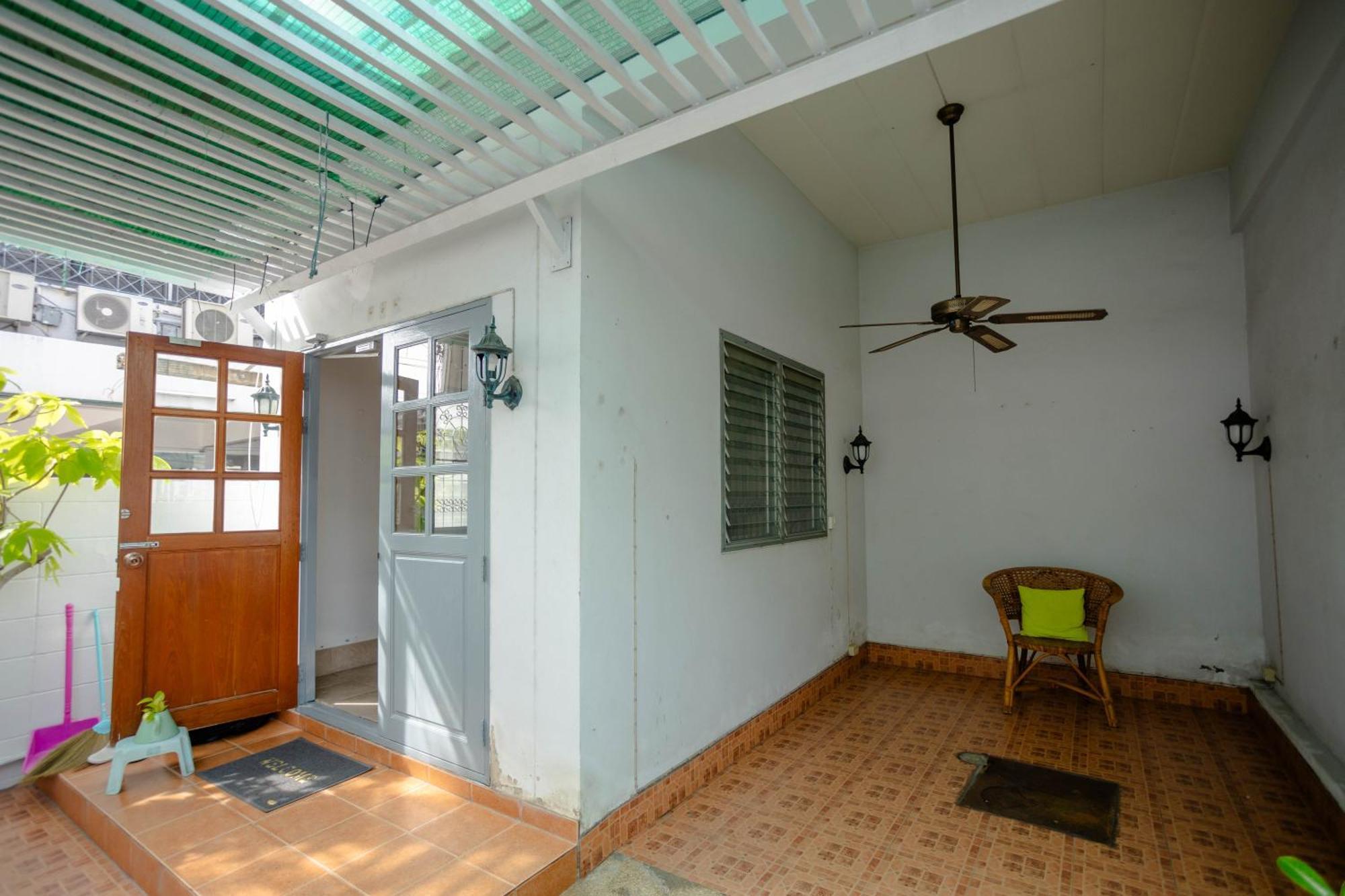 Mitr Apartment HHQ