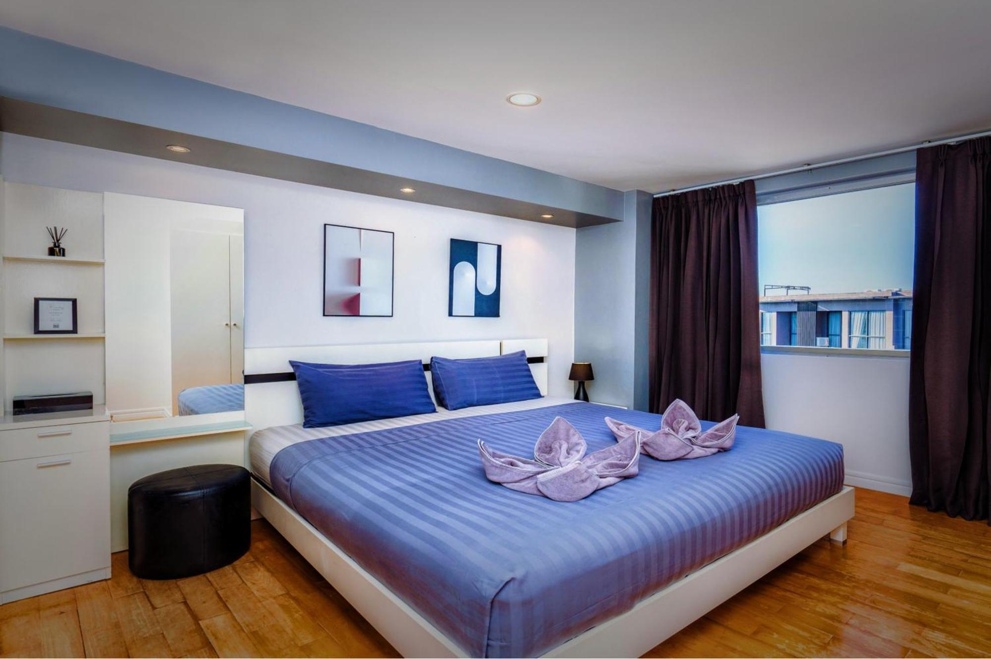 First - Happy Rent Apartment