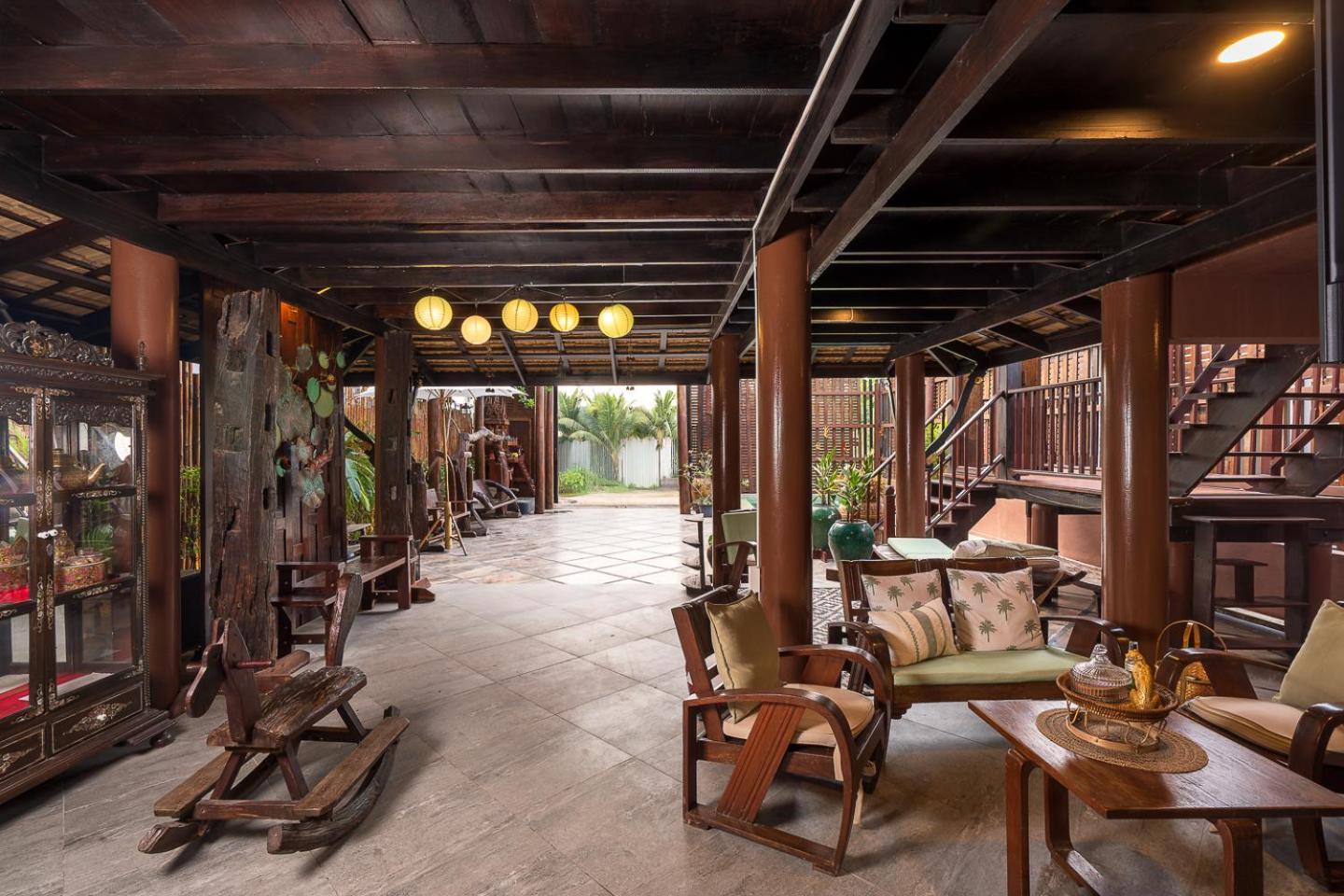Authentic Thai With Open-air Living & Pool-central-huahin * Hua Hin