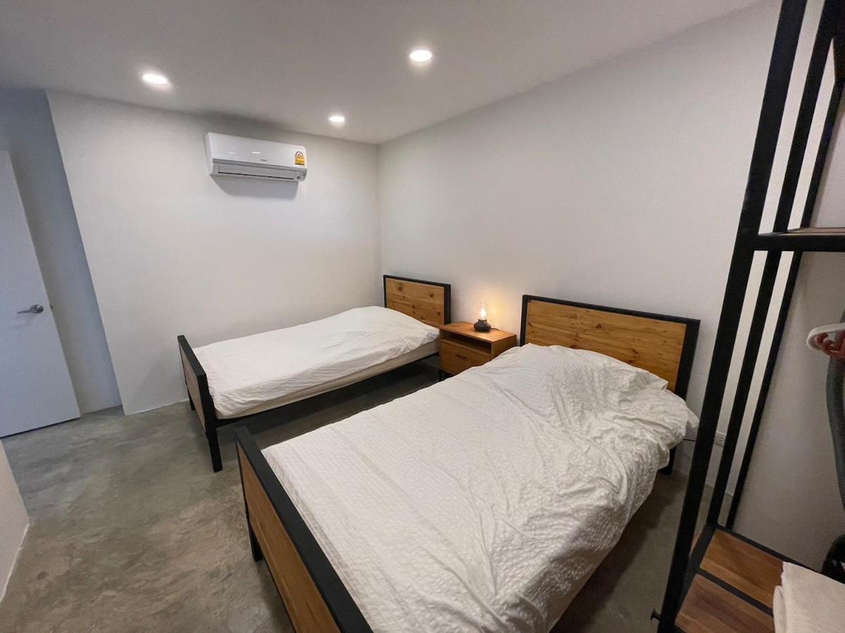 2 Bedder Front In Prime Location * Hua Hin