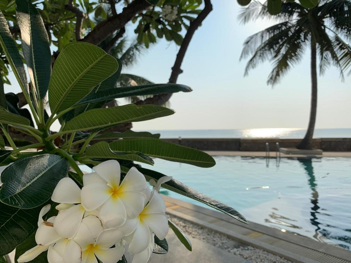 2 Bedder Front In Prime Location * Hua Hin