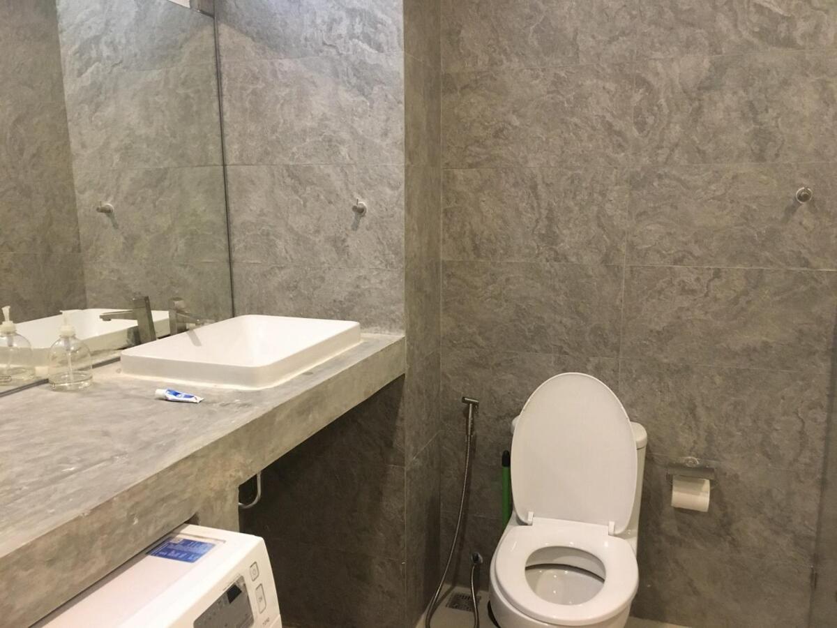 2 Bedder Front In Prime Location Hua Hin