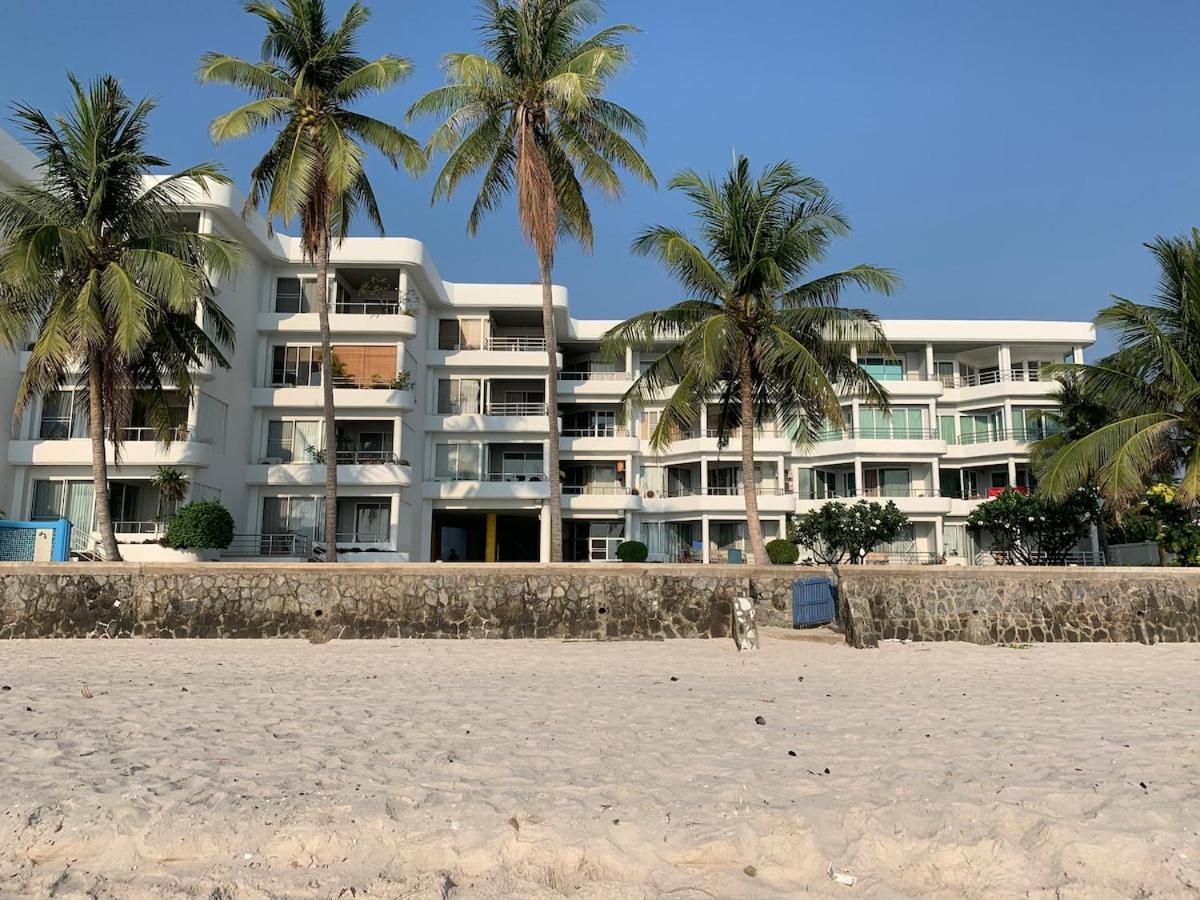 2 Bedder Front In Prime Location * Hua Hin