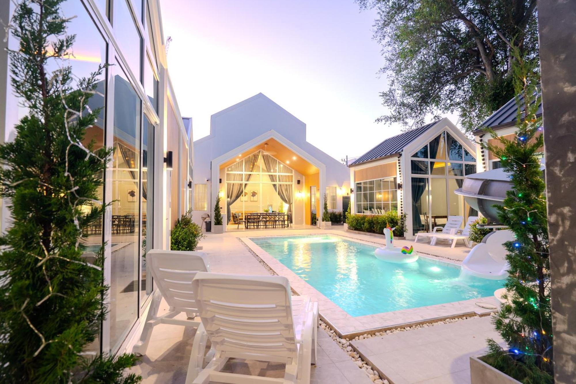 The And I Private Pool Villa *