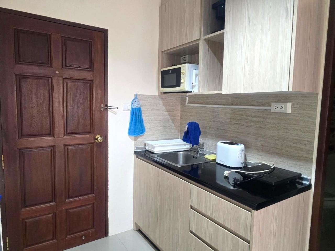 Modern At Baan Klang